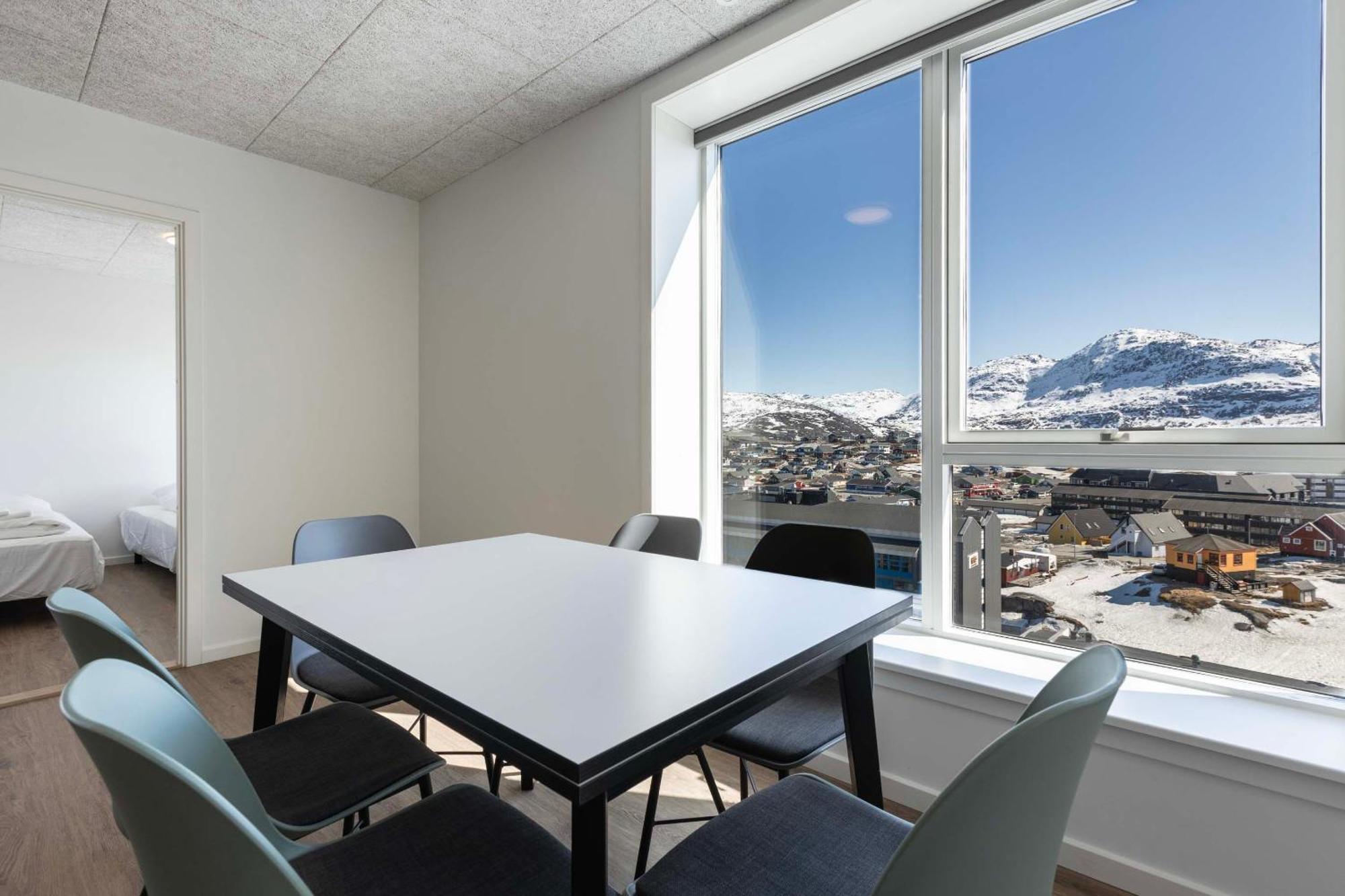 Hotel Aurora Apartments Nuuk Dış mekan fotoğraf