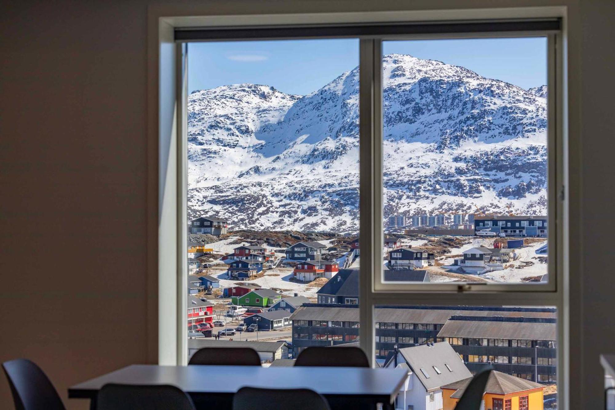 Hotel Aurora Apartments Nuuk Dış mekan fotoğraf